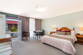  Melaleuca Motel  Портленд